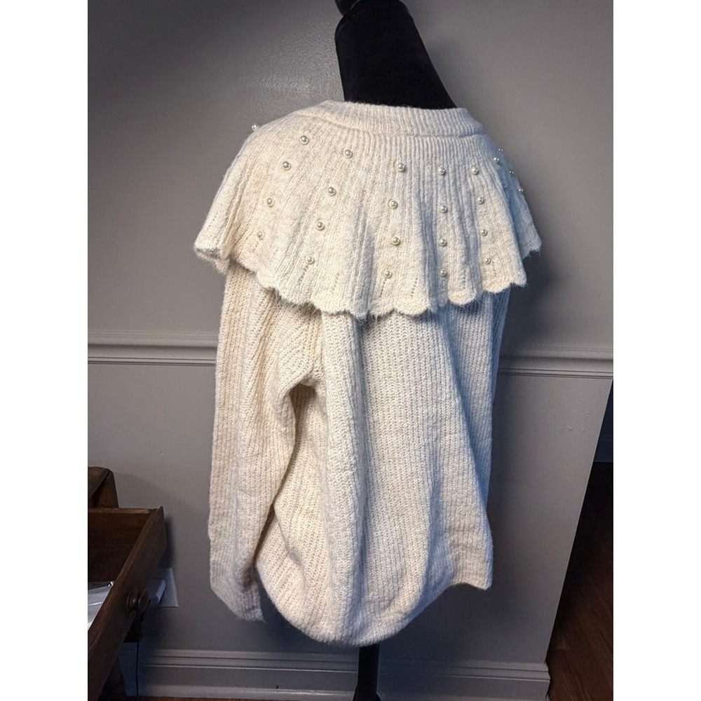 Cato Pearl Scalloped Collar Sweater Womens L Cream Excellent Ribbed Pullover